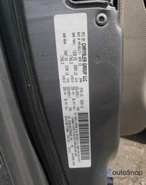 2013 Chrysler Town & Country Touring из США, поврежденный, VIN 2C4RC1BG1DR744264